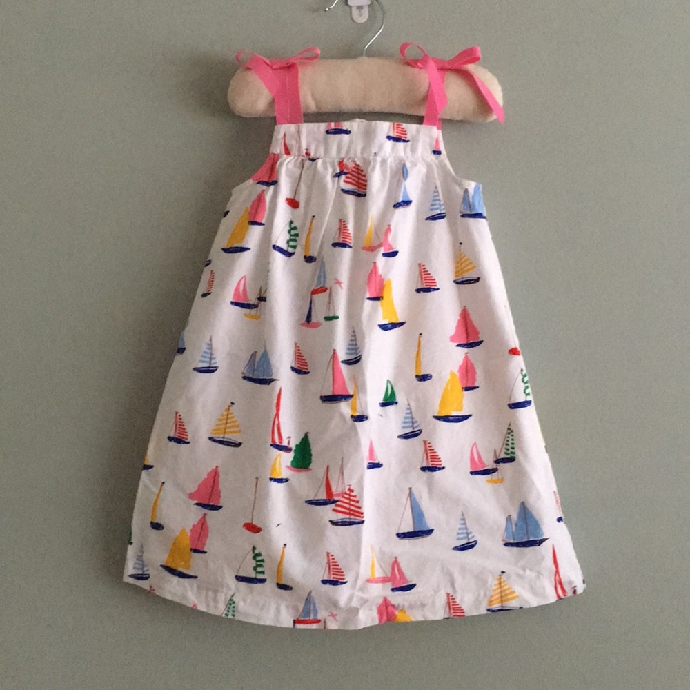 Never worn Hanna Andersson sun dress